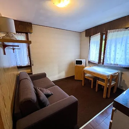 Monolocale A 80mt Dalle Piste Apartment Madonna di Campiglio